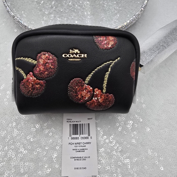 Coach Pouch Wristlet Black Smooth Leather With Cherry Print Zip Closure - Picture 8 of 16